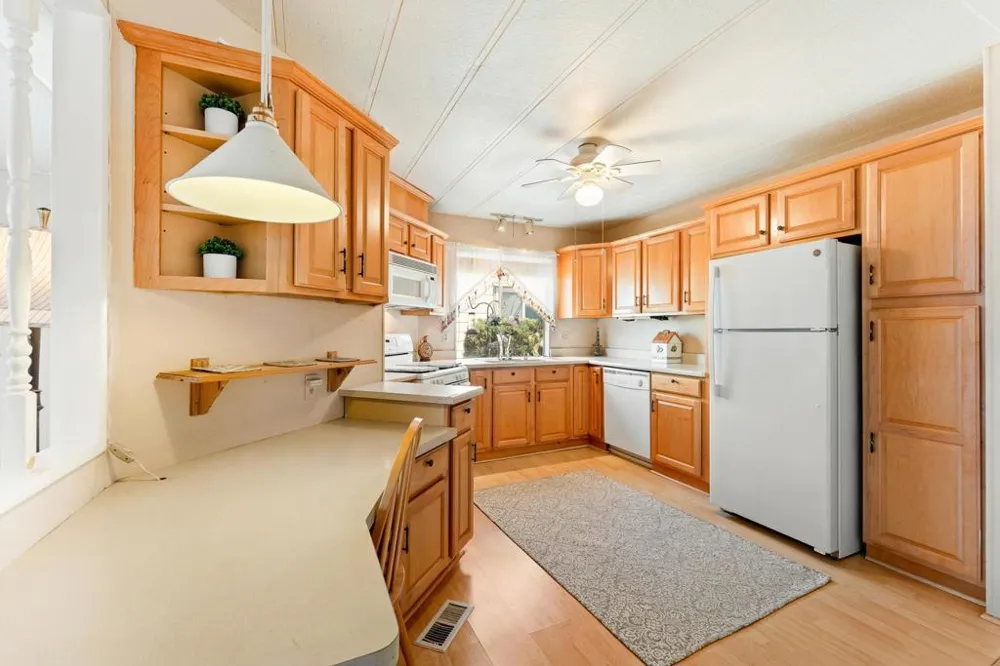 166 Larson Drive Cathedral City, CA 92234