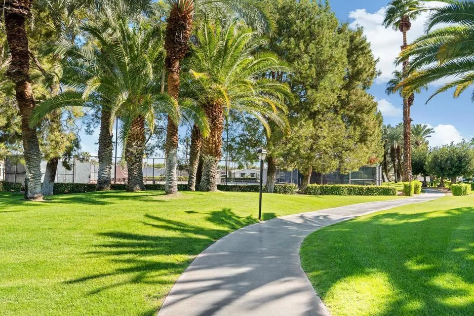 166 Larson Drive Cathedral City, CA 92234