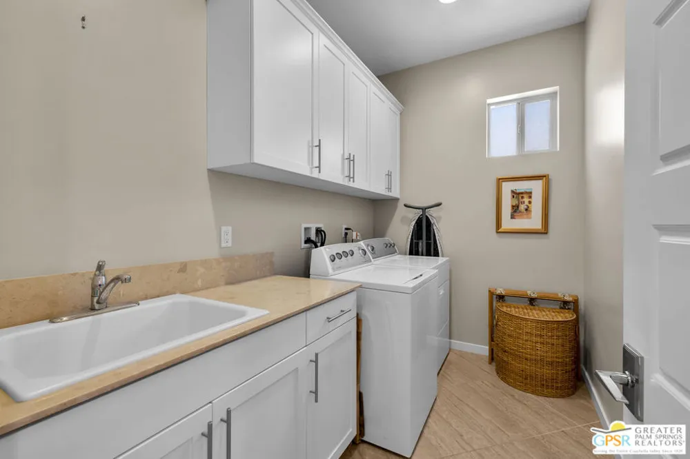 3041 Twilight Lane Palm Springs, CA 92264