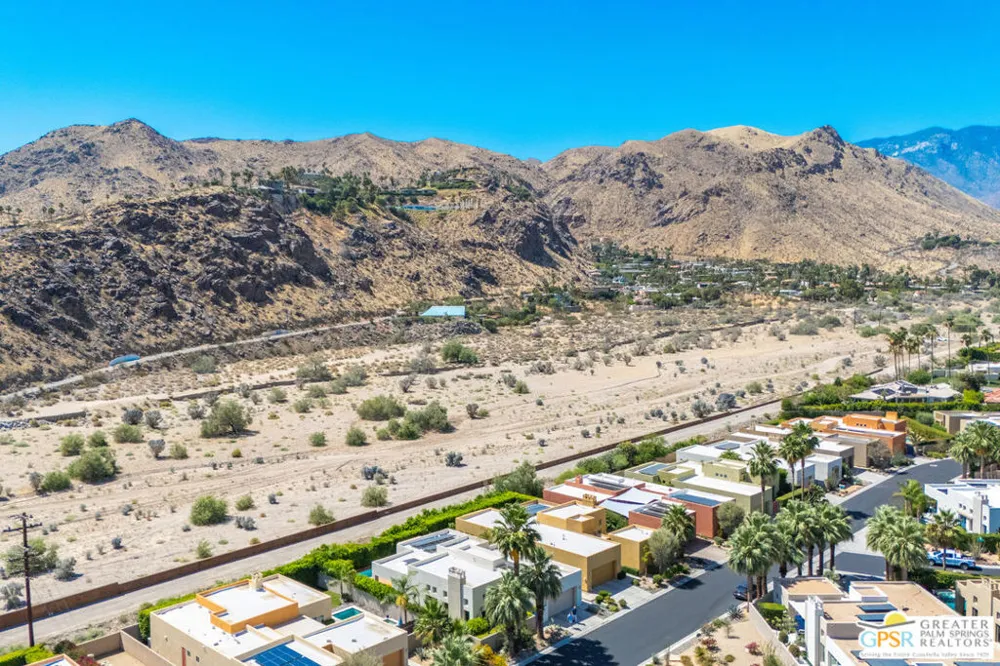 3041 Twilight Lane Palm Springs, CA 92264