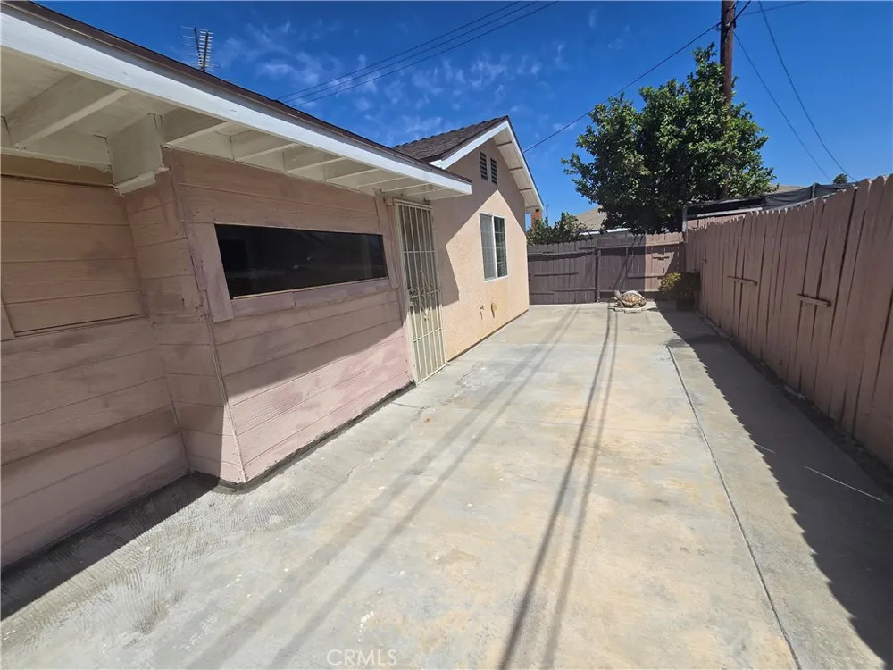 9802 Kern Avenue Garden Grove, CA 92844