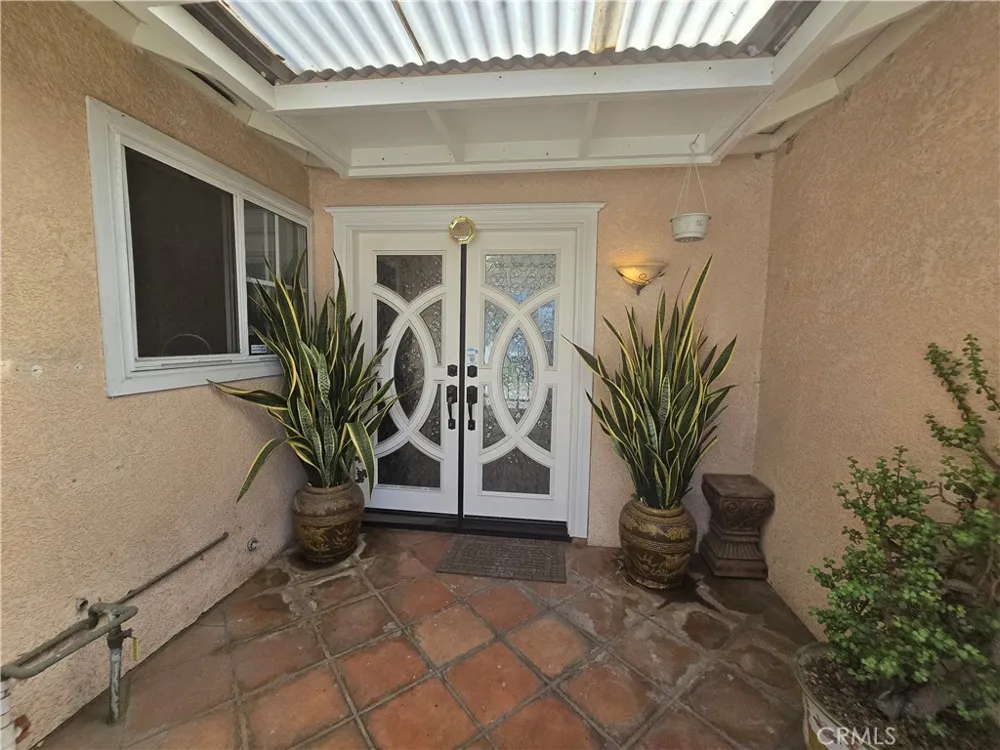 9802 Kern Avenue Garden Grove, CA 92844