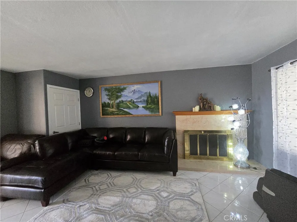 9802 Kern Avenue Garden Grove, CA 92844