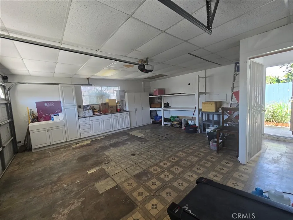 9802 Kern Avenue Garden Grove, CA 92844