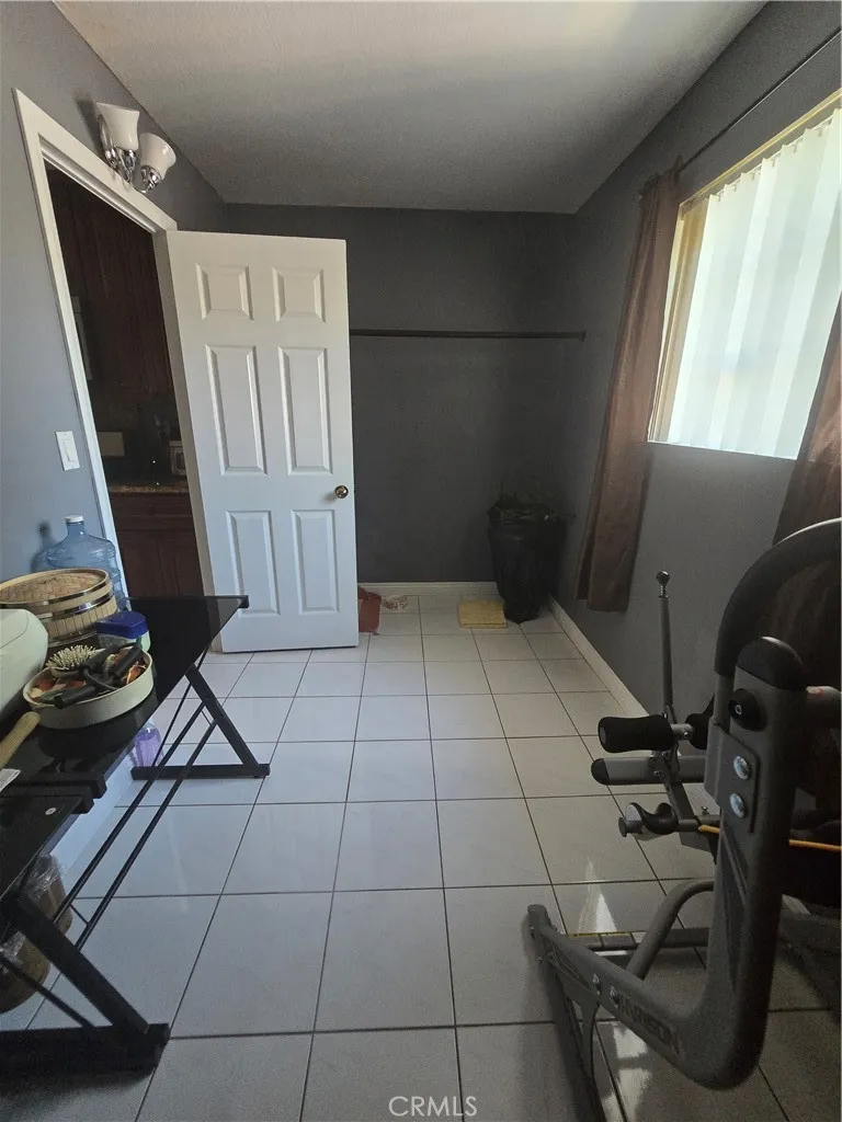 9802 Kern Avenue Garden Grove, CA 92844