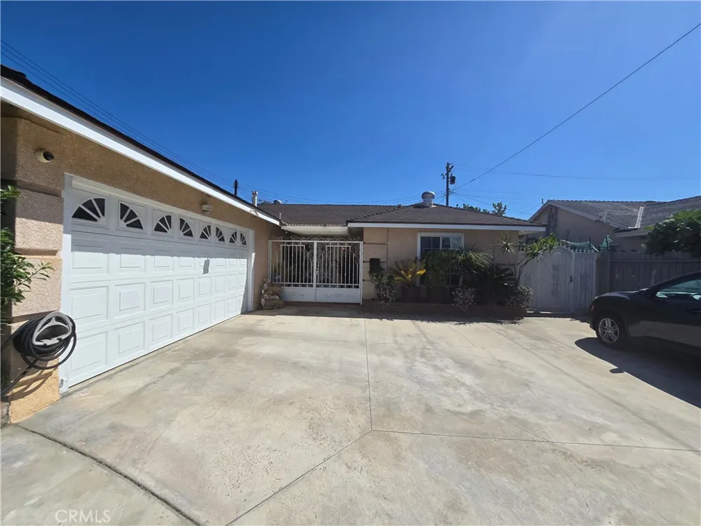 9802 Kern Avenue Garden Grove, CA 92844