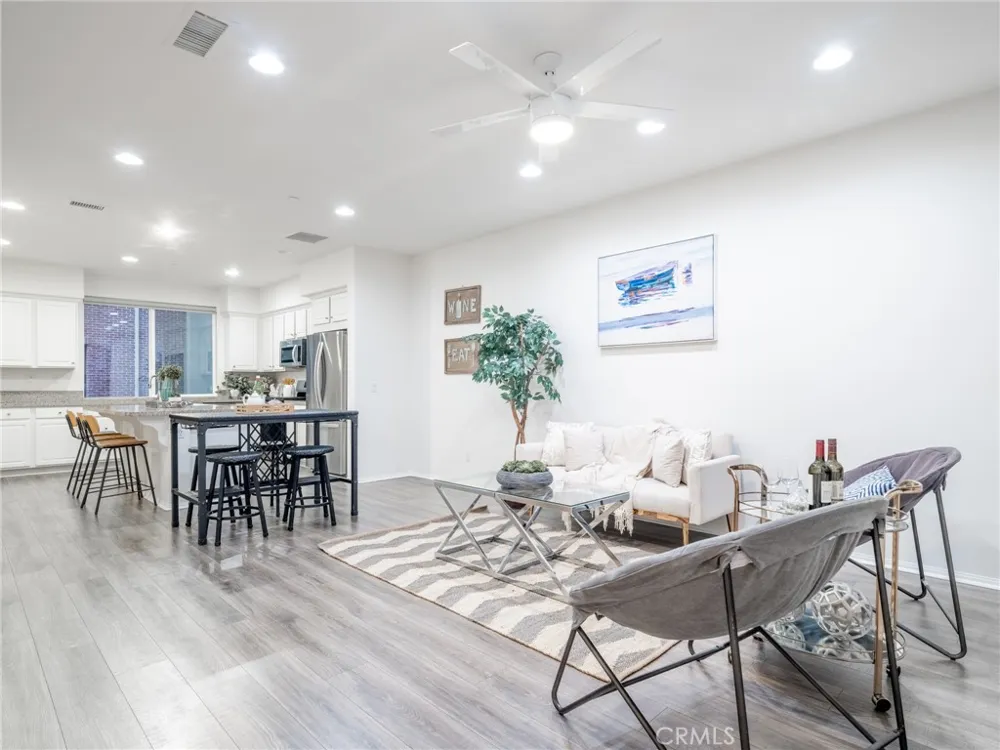 422 W Route 66 #47 Glendora, CA 91740