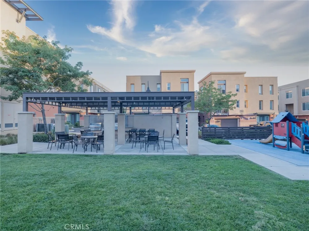 422 W Route 66 #47 Glendora, CA 91740