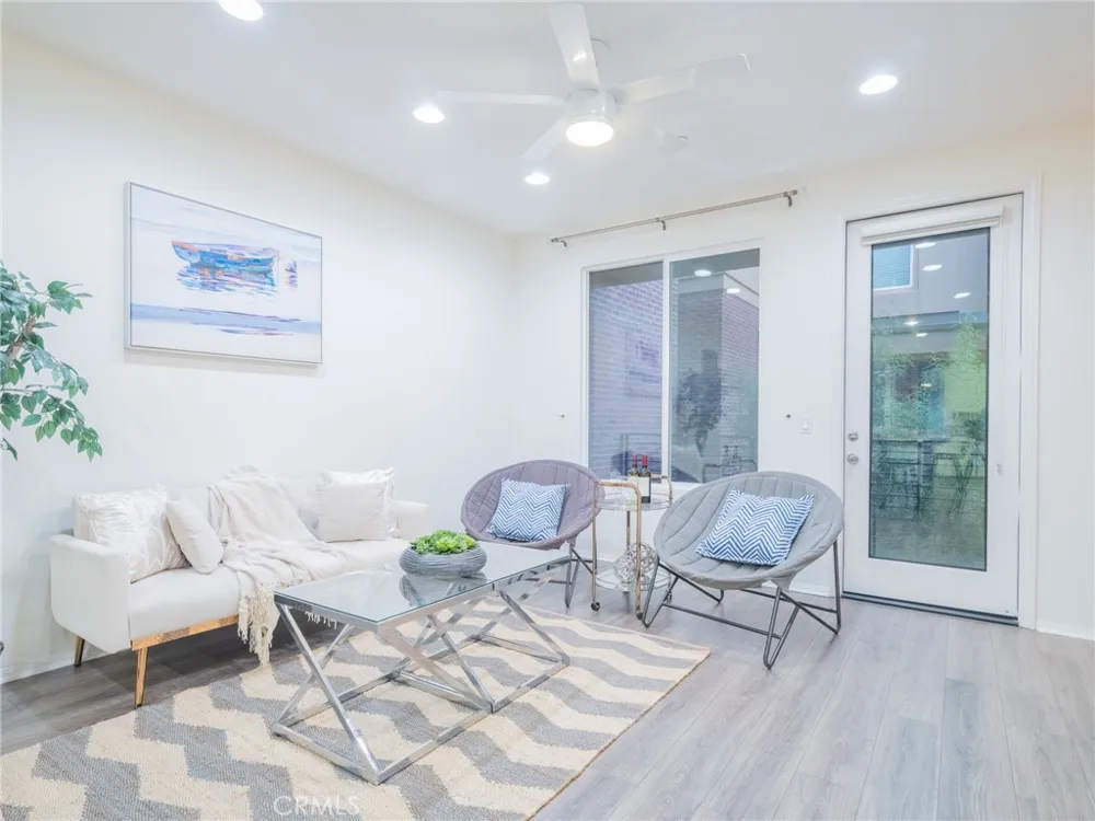 422 W Route 66 #47 Glendora, CA 91740