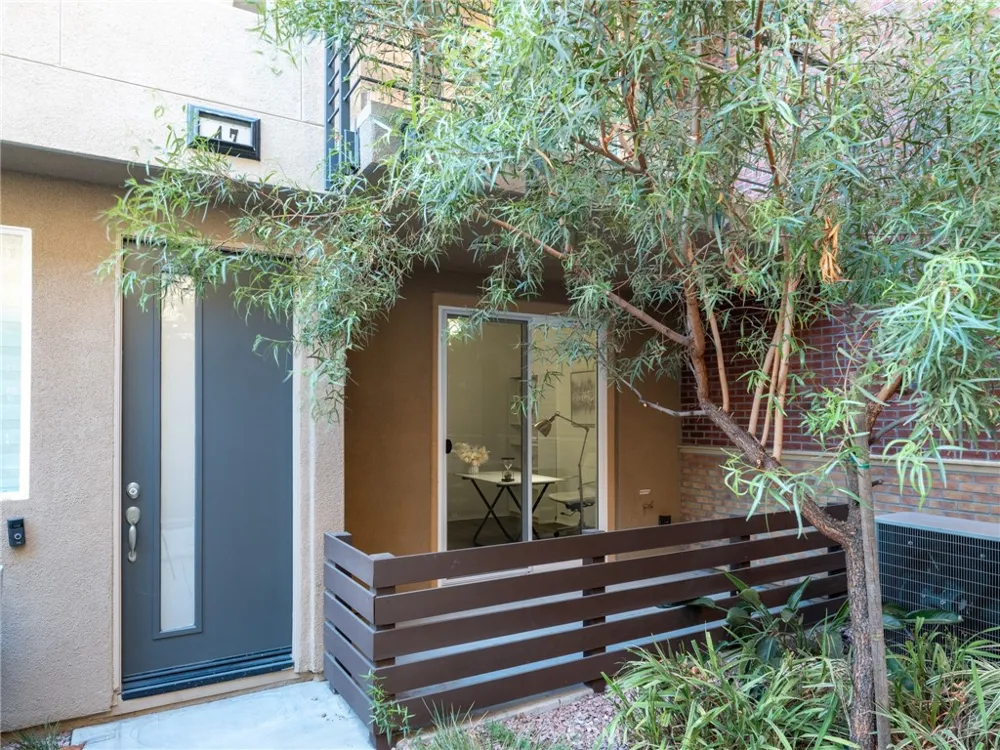 422 W Route 66 #47 Glendora, CA 91740