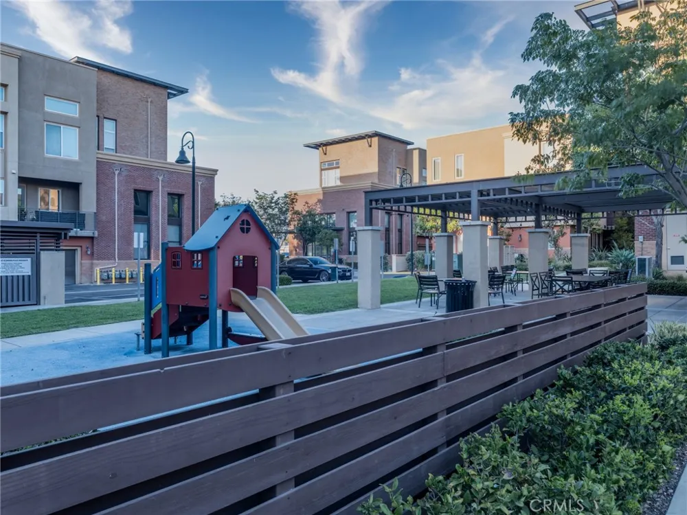 422 W Route 66 #47 Glendora, CA 91740