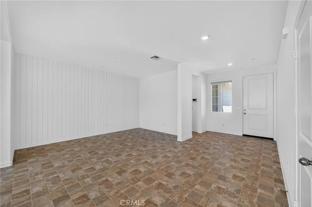 30699 Pitch Pine Dr Homeland, CA 92548