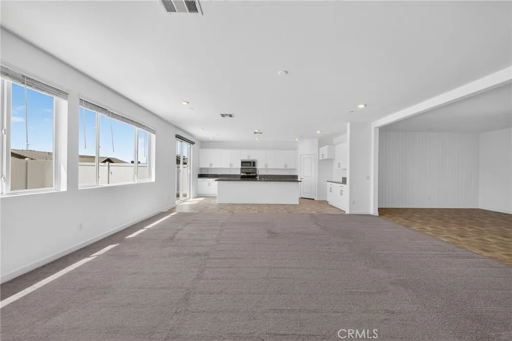 30699 Pitch Pine Dr Homeland, CA 92548