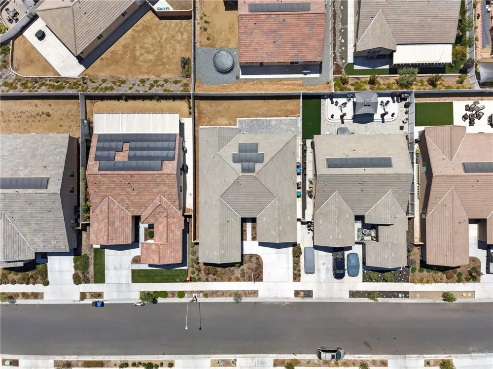 30699 Pitch Pine Dr Homeland, CA 92548