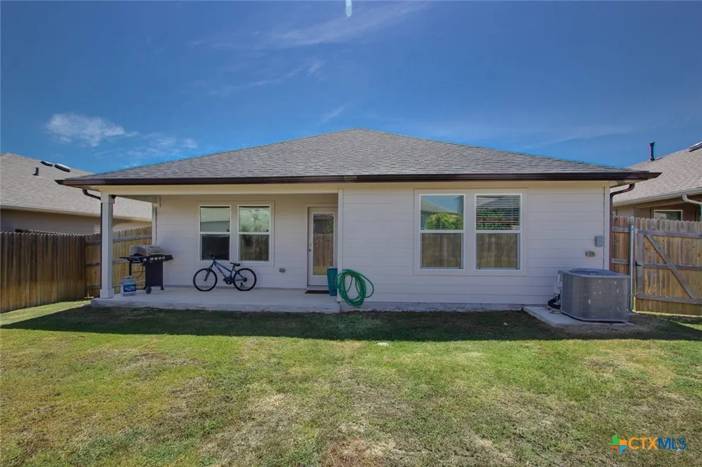 928 Adler Way San Marcos, TX 78666