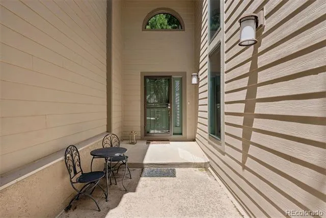 28 Woodbridge Drive Colorado Springs, CO 80906