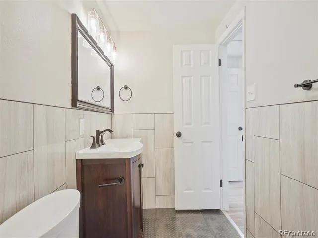 1280 Kennedy Drive Denver, CO 80234
