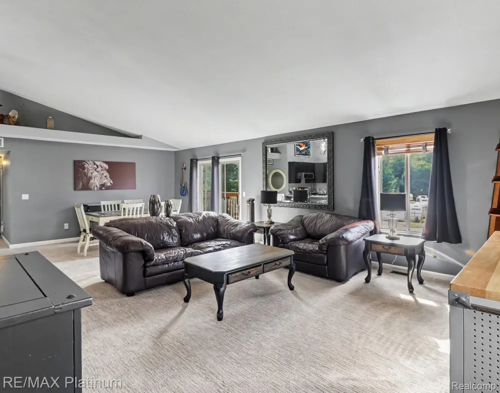 1035 Old Leake Court #17 Holly Village, MI 48442
