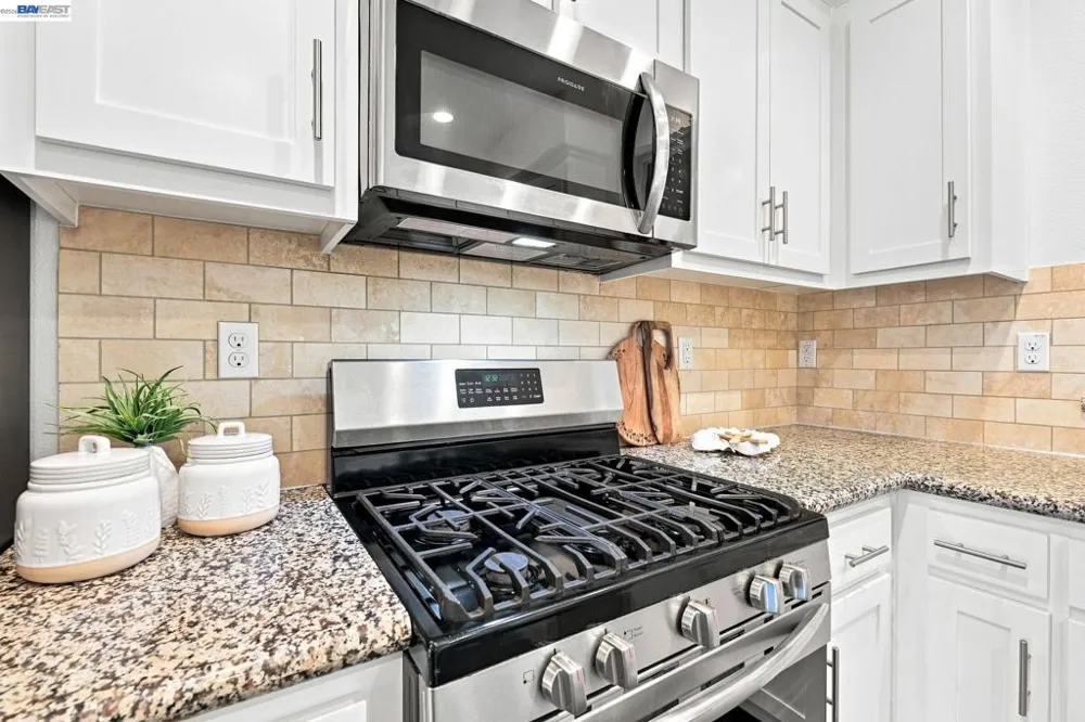 38935 Primula Ter Newark, CA 94560