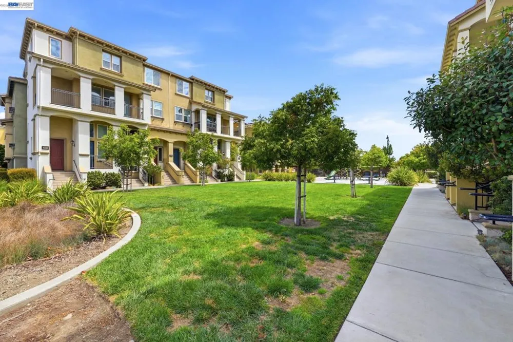 38935 Primula Ter Newark, CA 94560