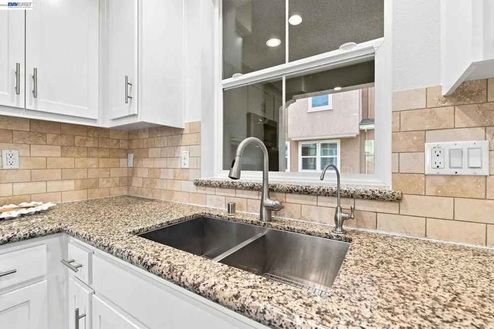 38935 Primula Ter Newark, CA 94560