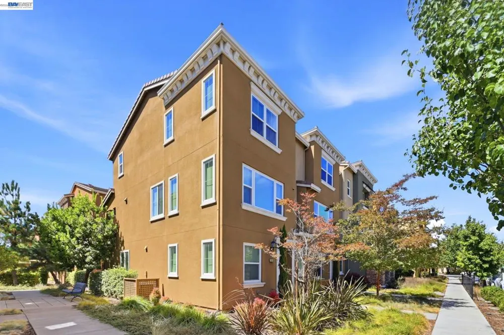 38935 Primula Ter Newark, CA 94560