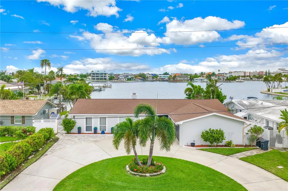 450 64TH AVENUE St Pete Beach, FL 33706