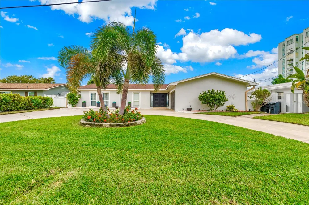 450 64TH AVENUE St Pete Beach, FL 33706
