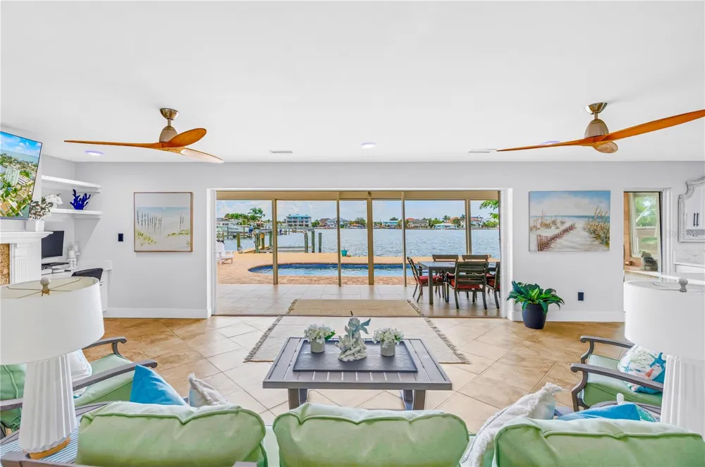 450 64TH AVENUE St Pete Beach, FL 33706