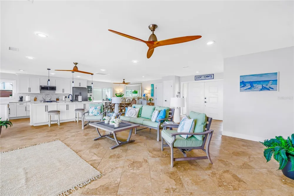 450 64TH AVENUE St Pete Beach, FL 33706