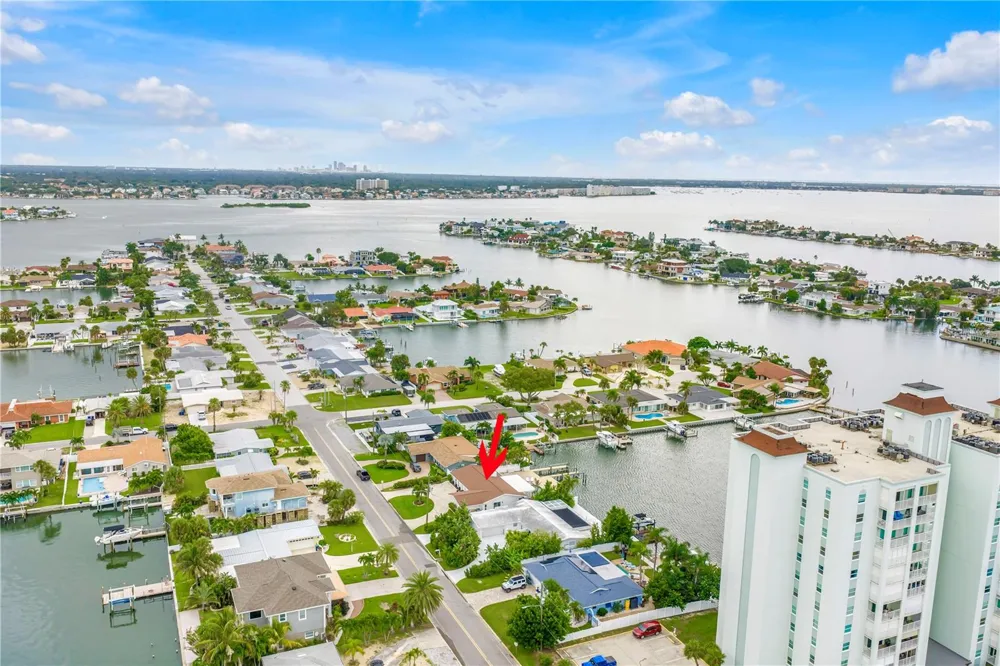 450 64TH AVENUE St Pete Beach, FL 33706