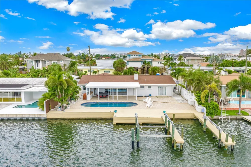 450 64TH AVENUE St Pete Beach, FL 33706