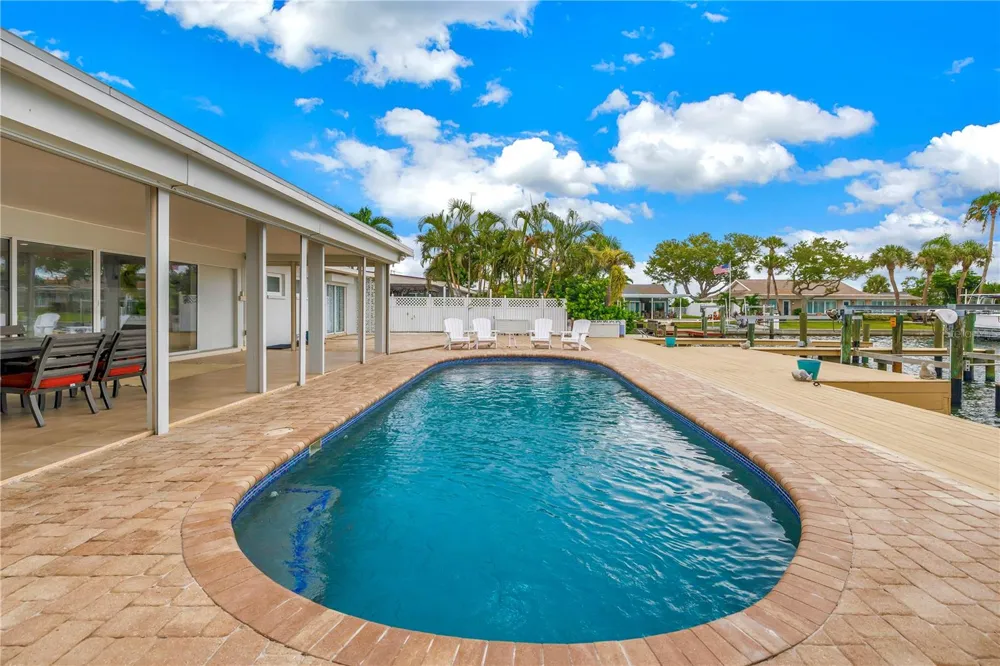 450 64TH AVENUE St Pete Beach, FL 33706