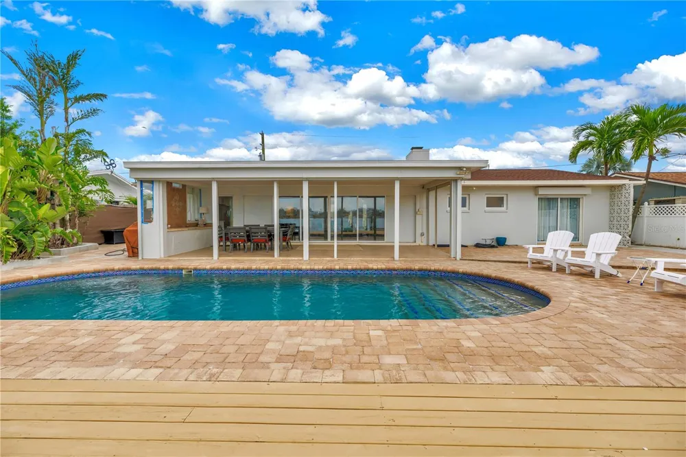 450 64TH AVENUE St Pete Beach, FL 33706