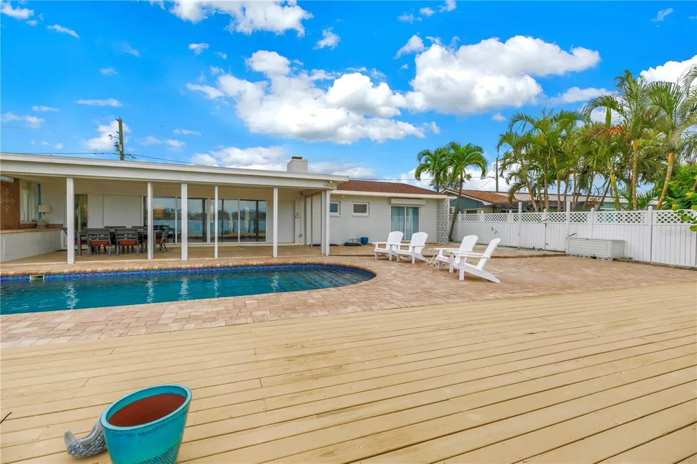 450 64TH AVENUE St Pete Beach, FL 33706