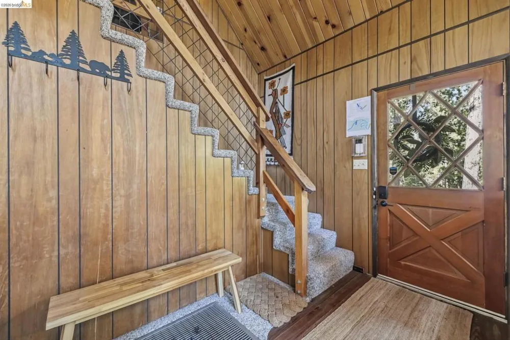 29474 Yuba ct Cold Springs, CA 95335