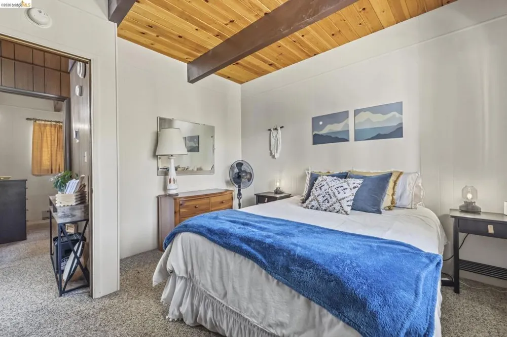 29474 Yuba ct Cold Springs, CA 95335