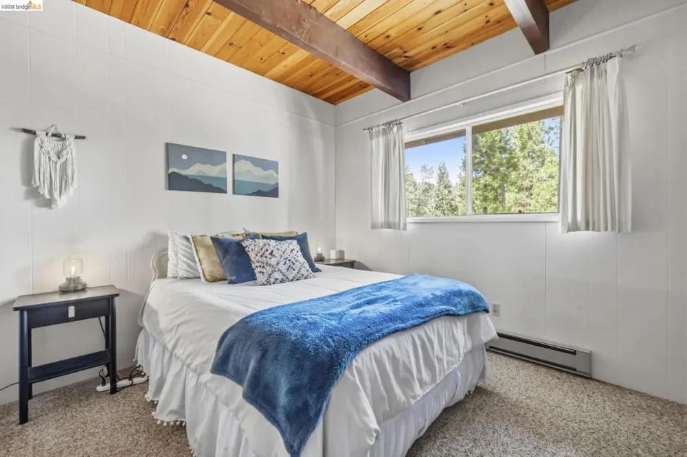 29474 Yuba ct Cold Springs, CA 95335