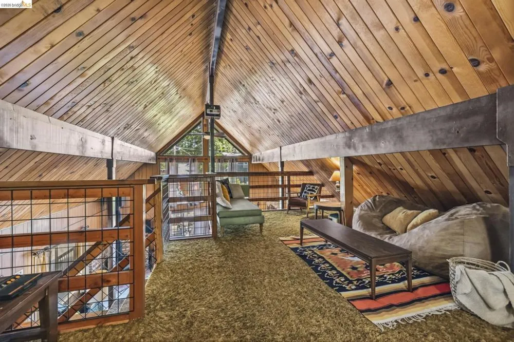 29474 Yuba ct Cold Springs, CA 95335