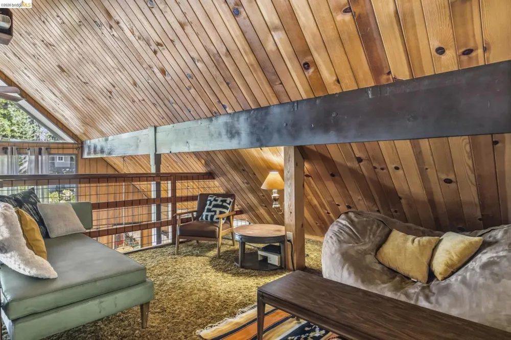 29474 Yuba ct Cold Springs, CA 95335