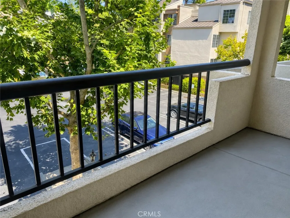 5535 Canoga #210 Woodland Hills, CA 91367