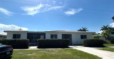 580 Lee Dr