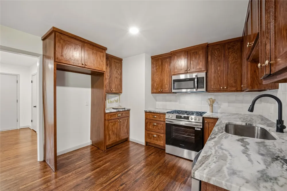 626 Moccasin Place Sapulpa, OK 74066