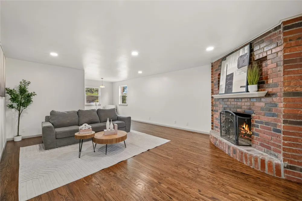 626 Moccasin Place Sapulpa, OK 74066