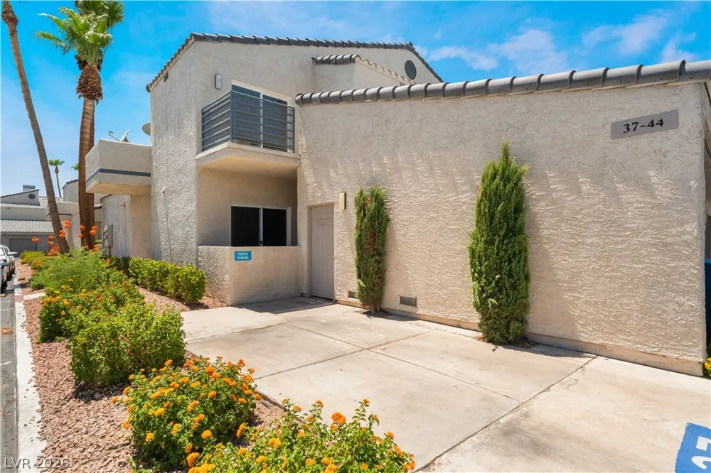6250 W Flamingo Road #37 Las Vegas, NV 89103