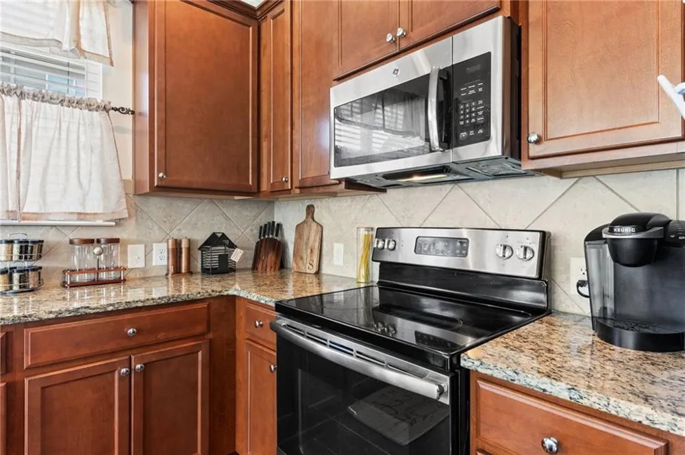 3366 Open Fields Drive Snellville, GA 30078