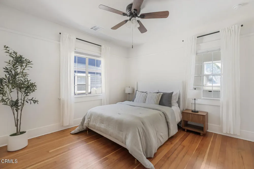 956 E Villa Street Pasadena, CA 91106