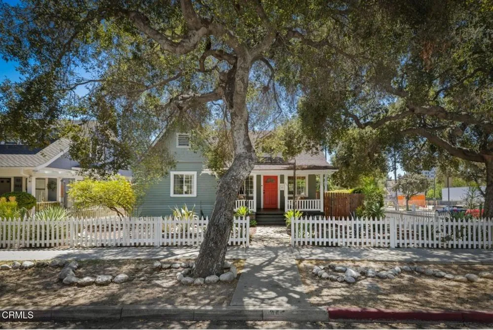 956 E Villa Street Pasadena, CA 91106