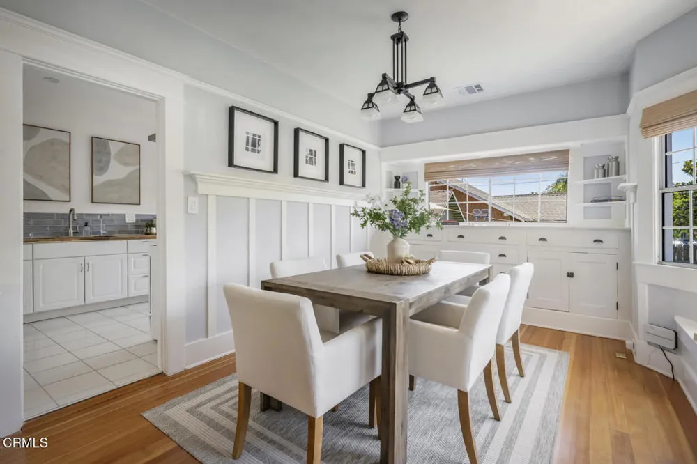 956 E Villa Street Pasadena, CA 91106
