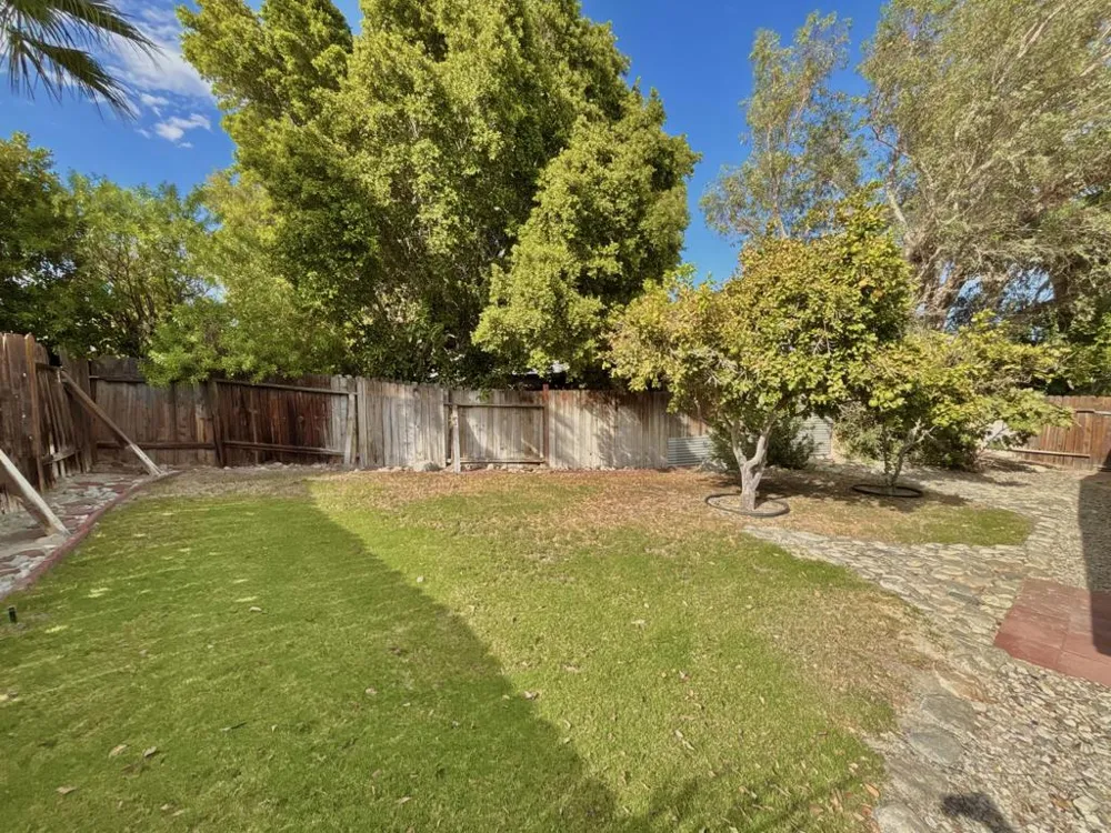 2055 Marni Court Palm Springs, CA 92262